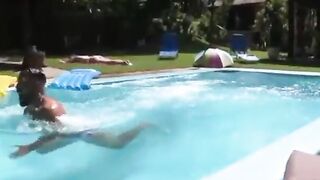 Novinhas gostosas do rabão fudendo