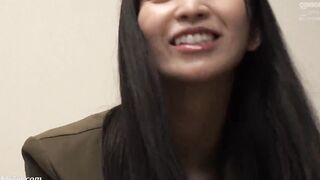 HAWA-316 Deriheru Hitodzuma (Mayumi-san 32 years old) to Daigakusei