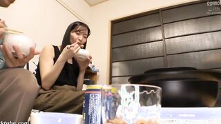 HAWA-316 Deriheru Hitodzuma (Mayumi-san 32 years old) to Daigakusei