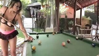 Loirinha gostosa do rabão fudendo com o dotado