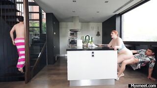 Abigaiil Morris Is a Curvy Cum Lover