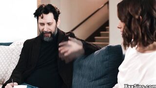 Sophia Burns avenge her bestfriend through Tommy