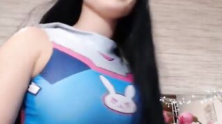 Sexy Babe fucks her oiled up ass for you