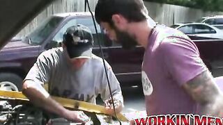 Hairy studs fix a car and end up rawfucking deep and hard