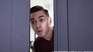 Juan makes his stepmother cum