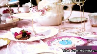 Alice in Wonderland XXX Parody