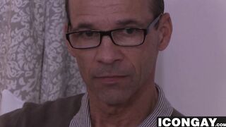 DILF Rodney Steele and twink Troy Accola swap sex skills
