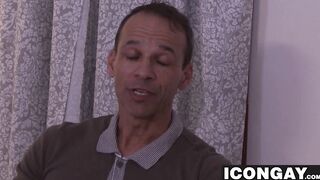 DILF Rodney Steele and twink Troy Accola swap sex skills