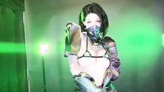 Be my fuckmachine