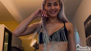 Veronica Leal gives an explosive blowjob