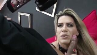 Loirinha gostosa do rabão fudendo com o dotado