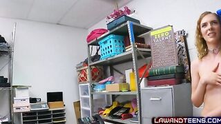 Cheerleader Tries To Avoid Jail