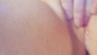 Hun CUMS MYE!!!