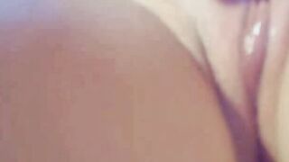 Hun CUMS MYE!!!