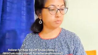 Aunty Indian Bhabhi Undress And Have Strong Orgasms