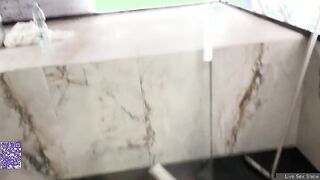 Russian girls fuck with guys on vacation