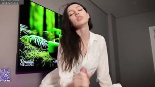 Porn massage in Russian with a cute brunette