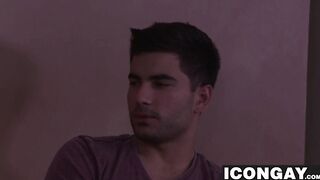 Billie Ramos shows straight guy Vadim the thrills of gay sex