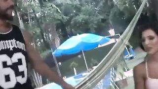 Morena gostosa do rabão fudendo com o dotado