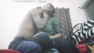 Tempting Indian Bueatiful Girl - Homemade - Part 1 (LOWPRINT)