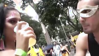Morena gostosa do rabão fudendo