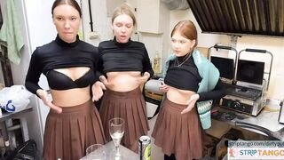 dirtypub Online cam sex chat at stripTango