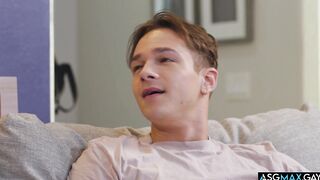 ASG Max really nails it with this scene!