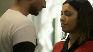 Desi bhabhi ke sath kiya nokar ne bathroom sex 00994
