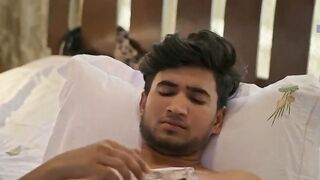 Nokar ke sath desi bhabhi ne kiya sex