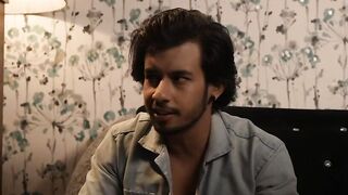 Pati ko dhokha deke patni ne kiya premi ke sath sex