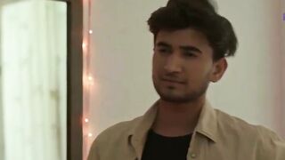 Nokar ne  nikali desi bhabhi ki chikhe video 0096