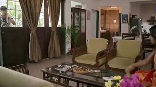 Nokar ne  nikali desi bhabhi ki chikhe video 0096