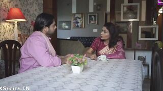DUD BALE KE SATH BHABHI NE KIYA SEX