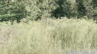 Bree Daniels masturbates while watching a couple fucking
