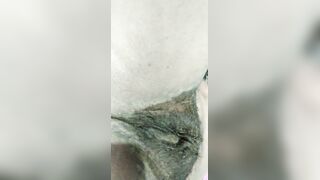 Desi aunty in room ass showing