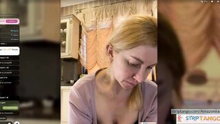 Amazoniiaa Flirtatious act at stripTango
