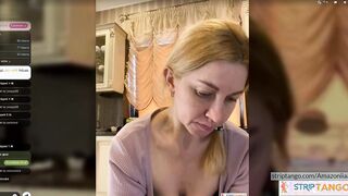 Amazoniiaa Flirtatious act at stripTango