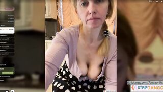 Amazoniiaa Flirtatious act at stripTango