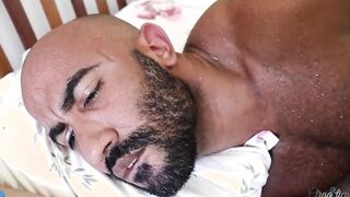 Mestiça gostosa do rabão fudendo com o dotado