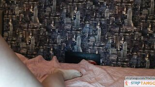 Mallinia Live online sex at stripTango
