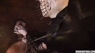 HORROR PORN – Pinhead BDSM