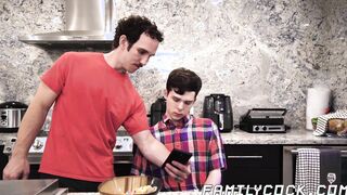 Kinky stepfather barebacks twink and cums on his cute face