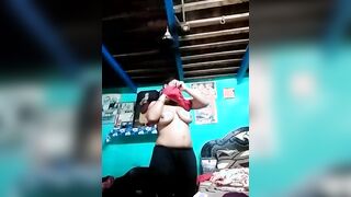 Punjabi aunty dress change 2