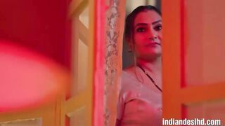 Merrid Bhabhi Hardcore Sex with Husbund Friend  in Badroom