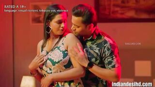 Merrid Bhabhi Hardcore Sex with Husbund Friend  in Badroom