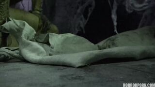 HORROR PORN – Female Spider