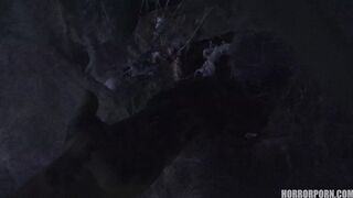 HORROR PORN – Female Spider