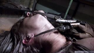 HORROR PORN – Freddy BDSM Nightmare