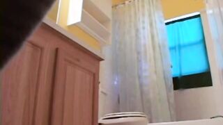 Stepdaughter 19 shaves pussy in shower (hidden cam)