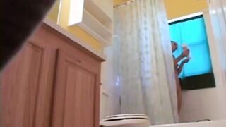 Stepdaughter 19 shaves pussy in shower (hidden cam)
